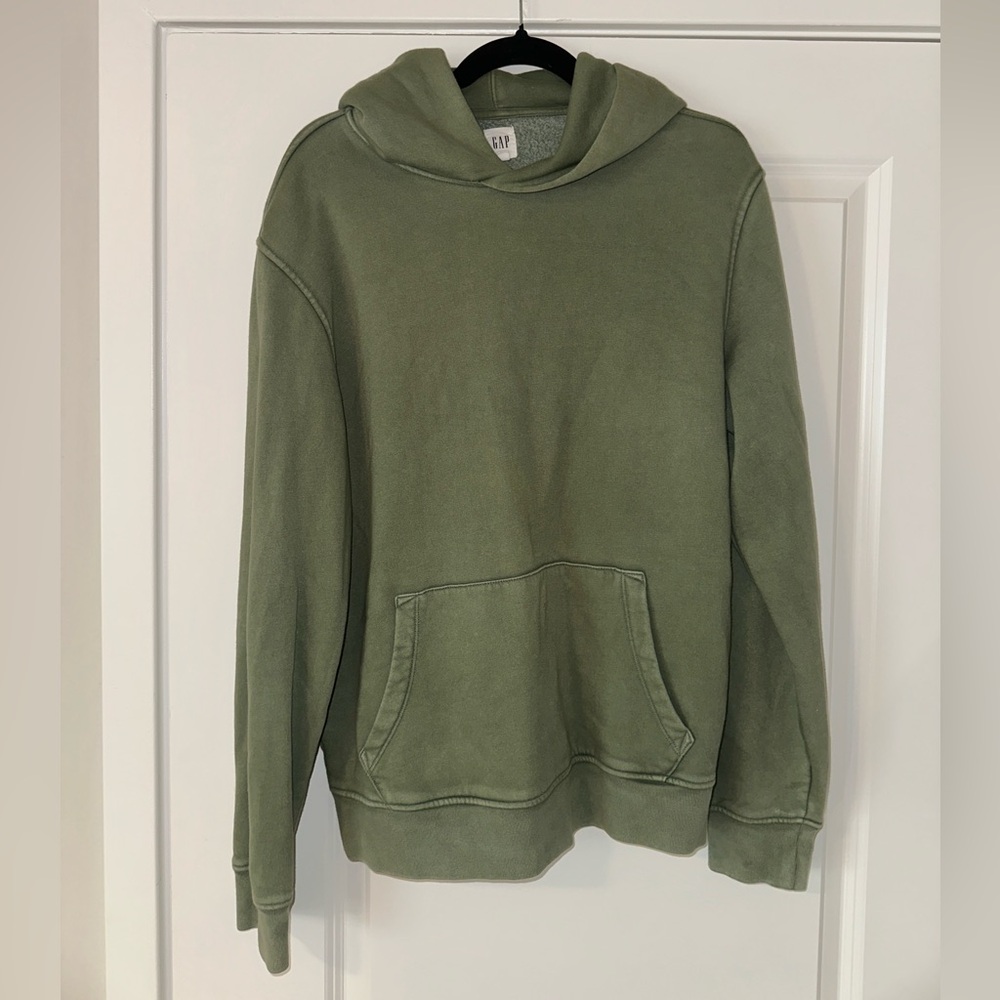 GAP men’s hoodie
